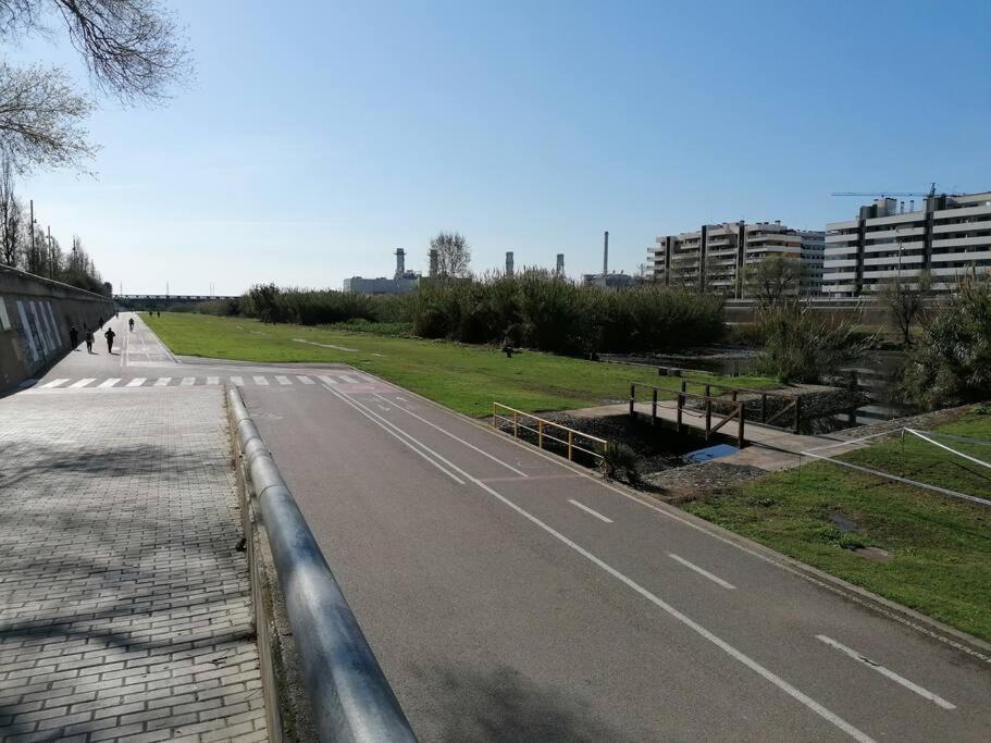 Piso Pl 2B, 20Min Plaza Cataluna Sant Adrià de Besòs Esterno foto